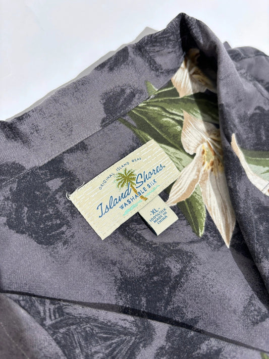 Midnight Blossoms 80s Hawaiian Košulja HELM:VNTG