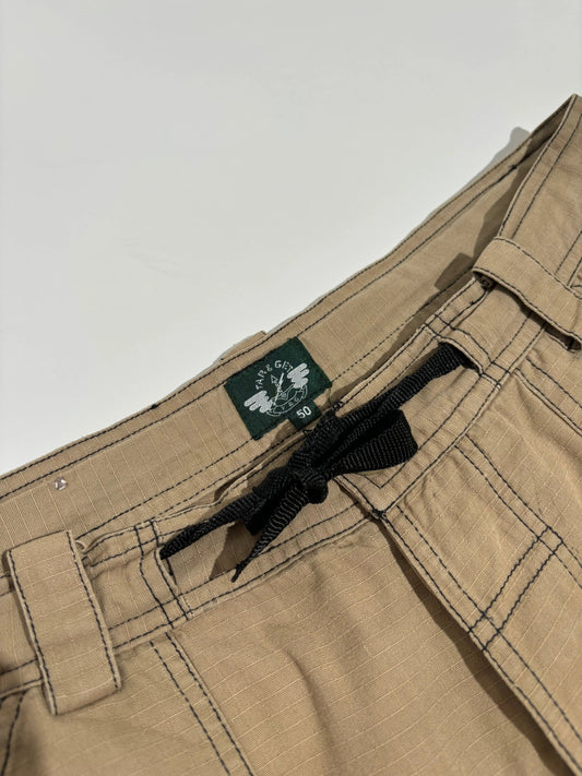 Desert Safari 90s Cargo Bermude HELM:VNTG