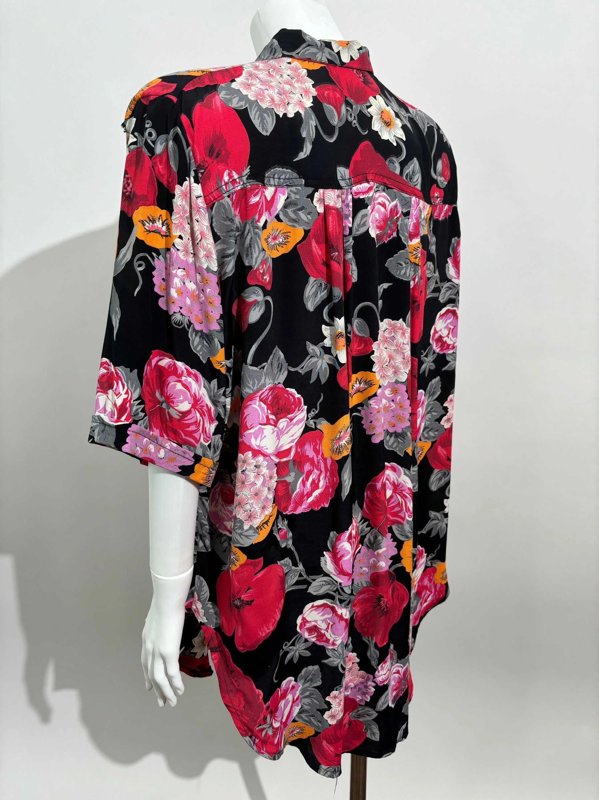 Summer Bloom 70s Retro Košulja HELM:VNTG