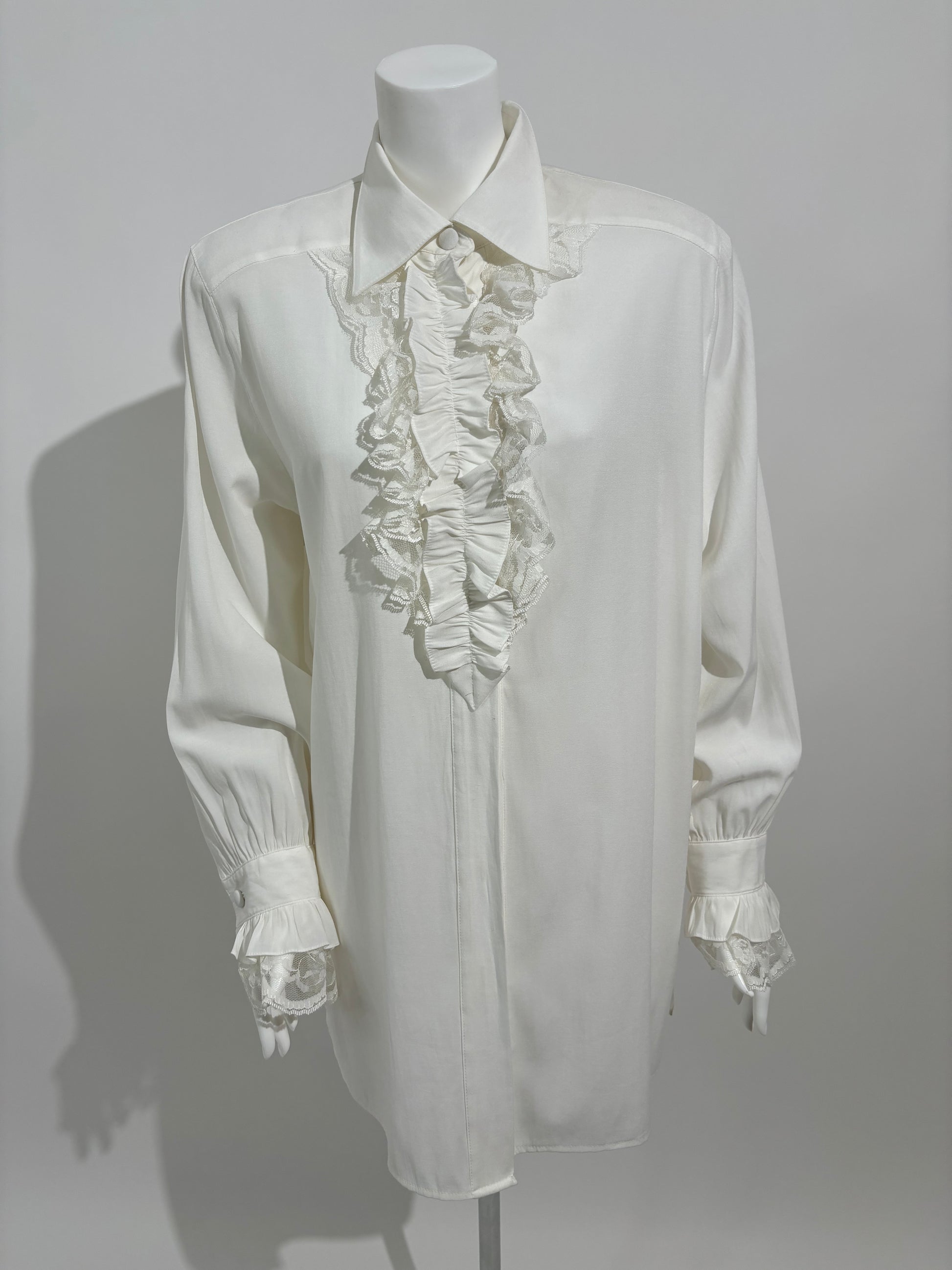 Victorian Elegance Ruffle Košulja HELM:VNTG