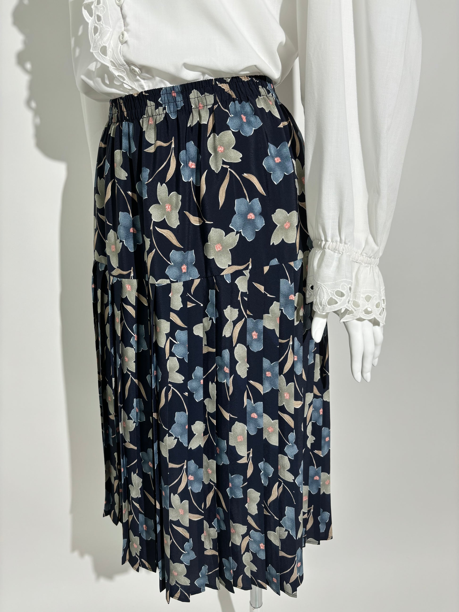 Valhall Bloom 70s Skirt HELM:VNTG