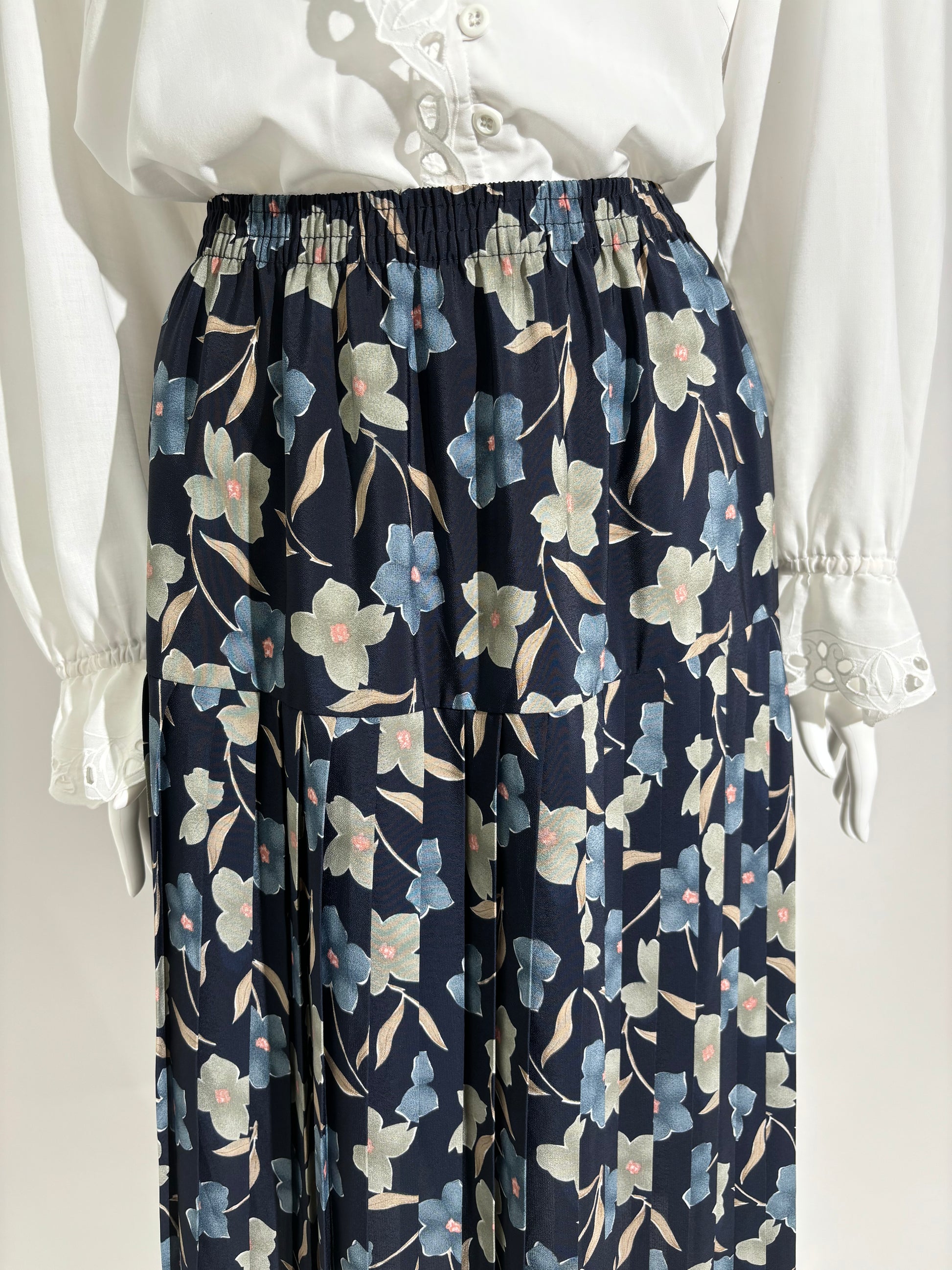 Valhall Bloom 70s Skirt HELM:VNTG