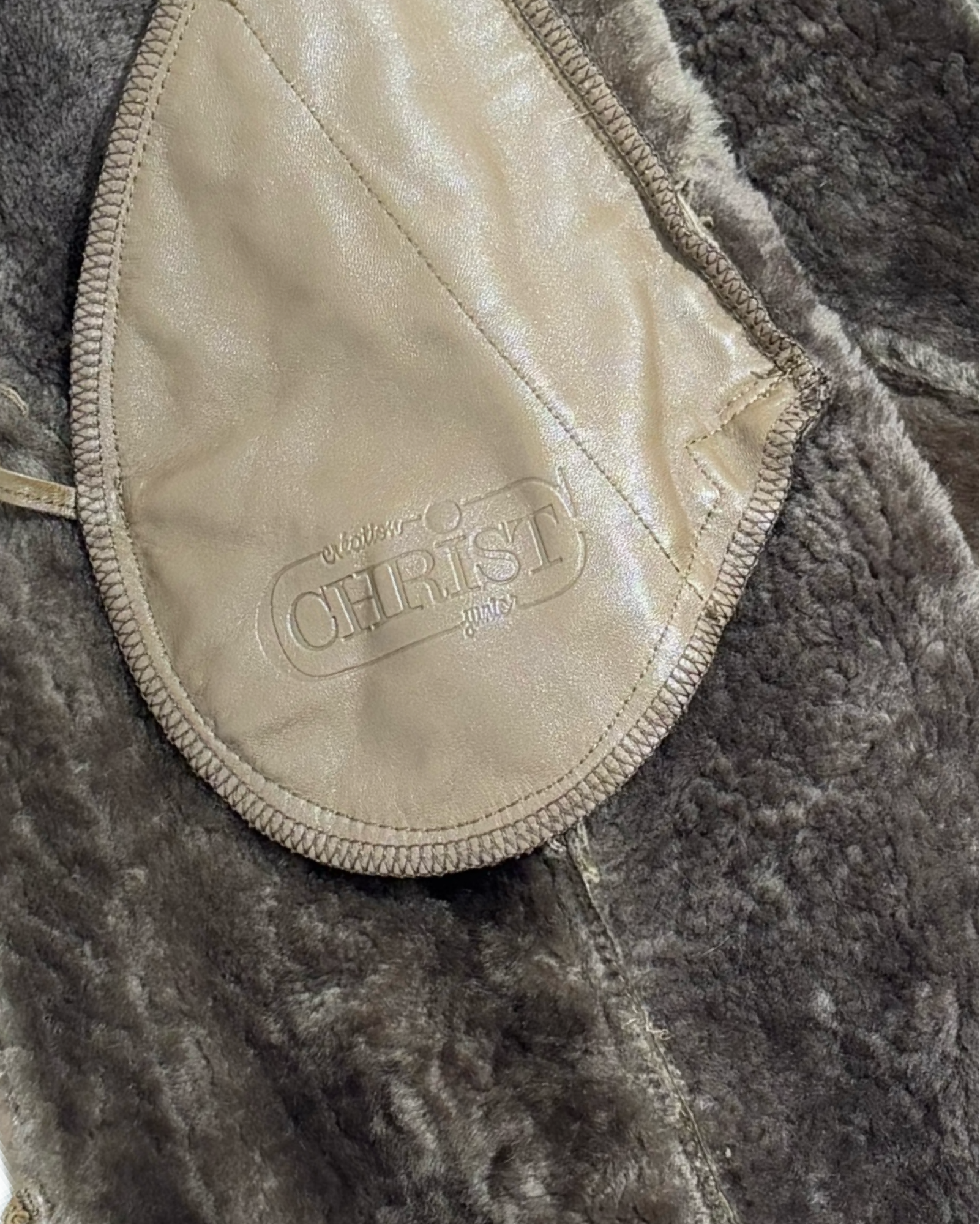 Alpine Elegance Shearling Kaput HELM:VNTG