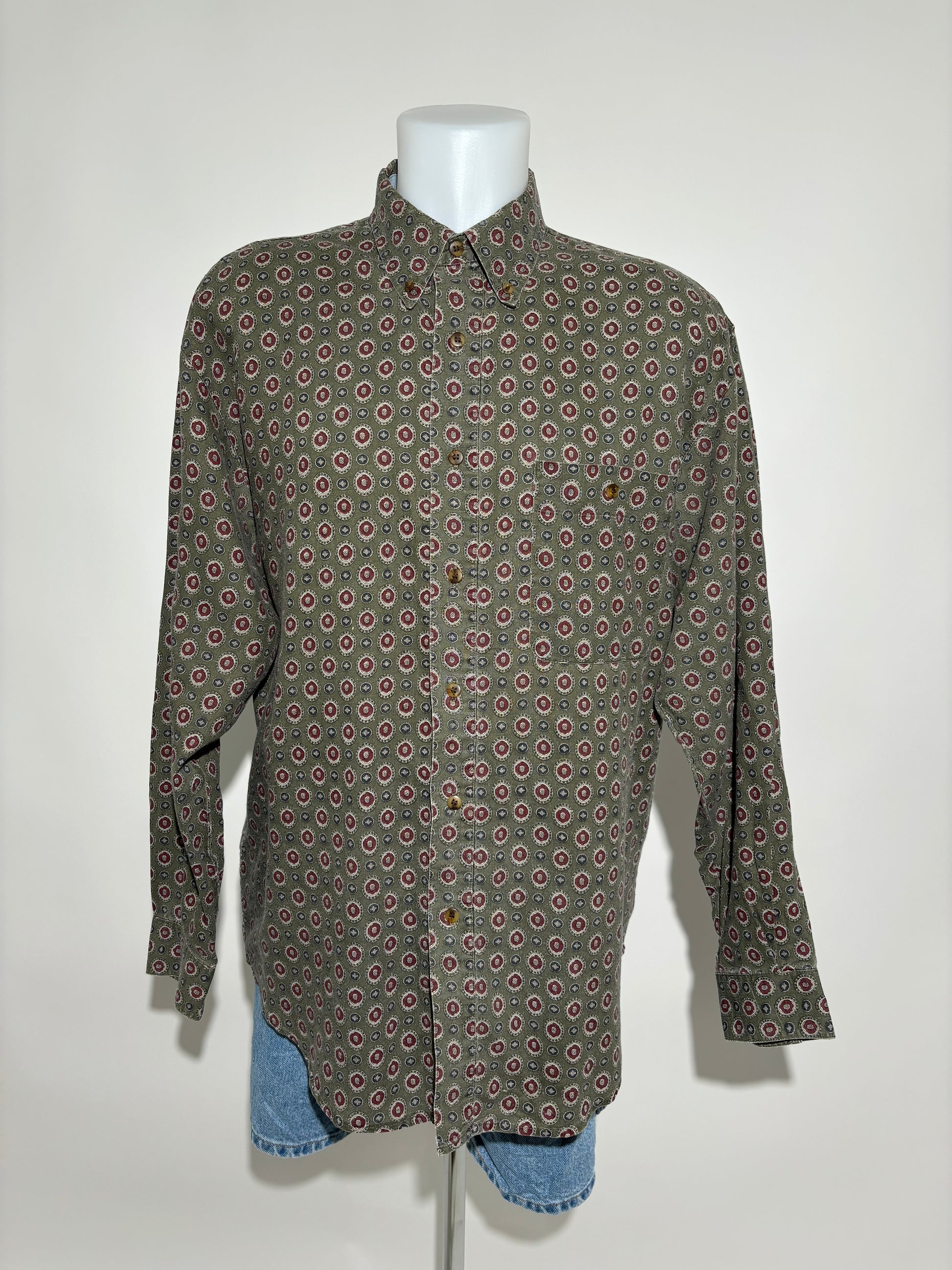 Boho Vibes 90s Medallion Košulja HELM:VNTG