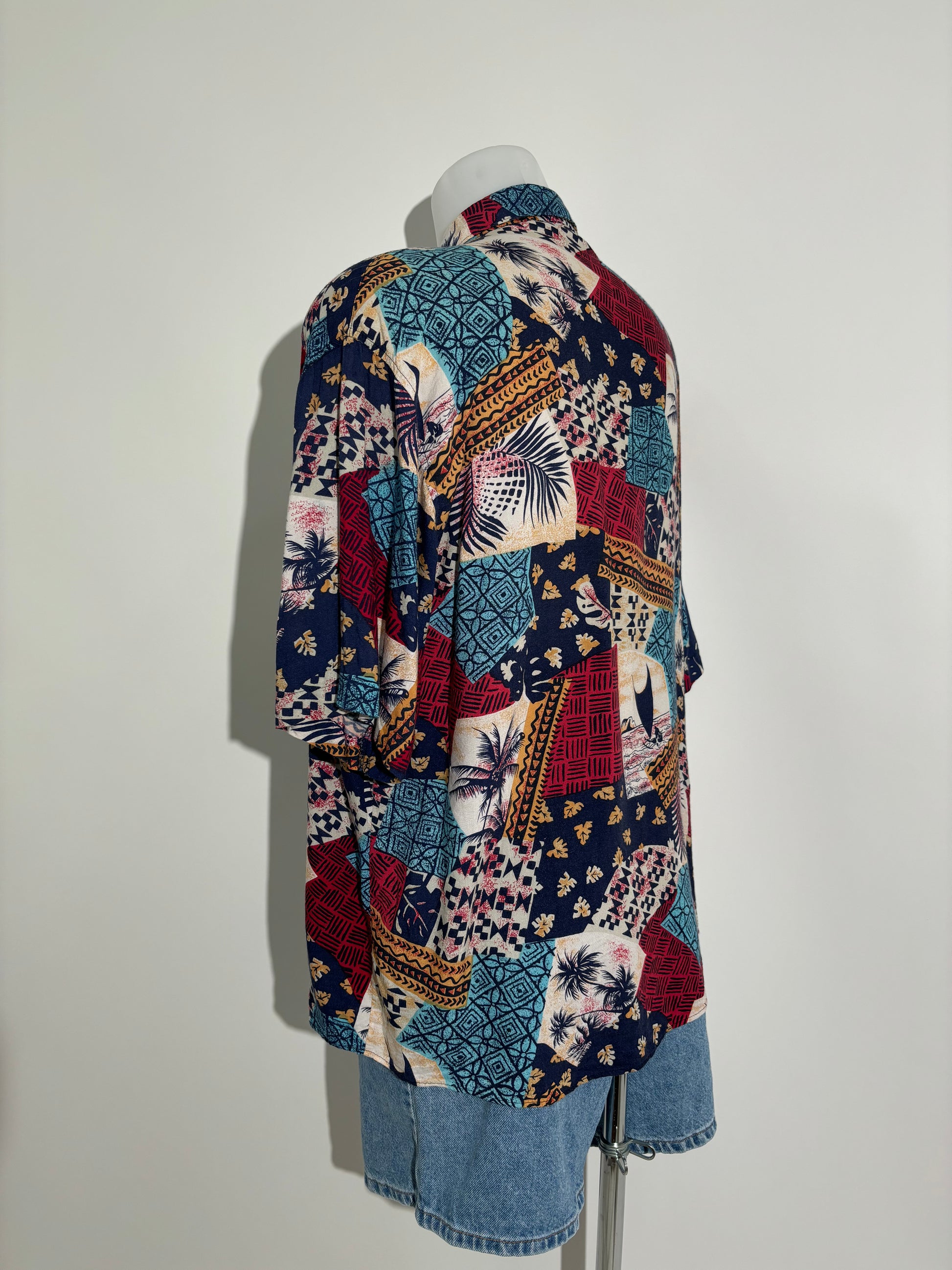 Tropical Patchwork 90s Hawaiian Košulja HELM:VNTG