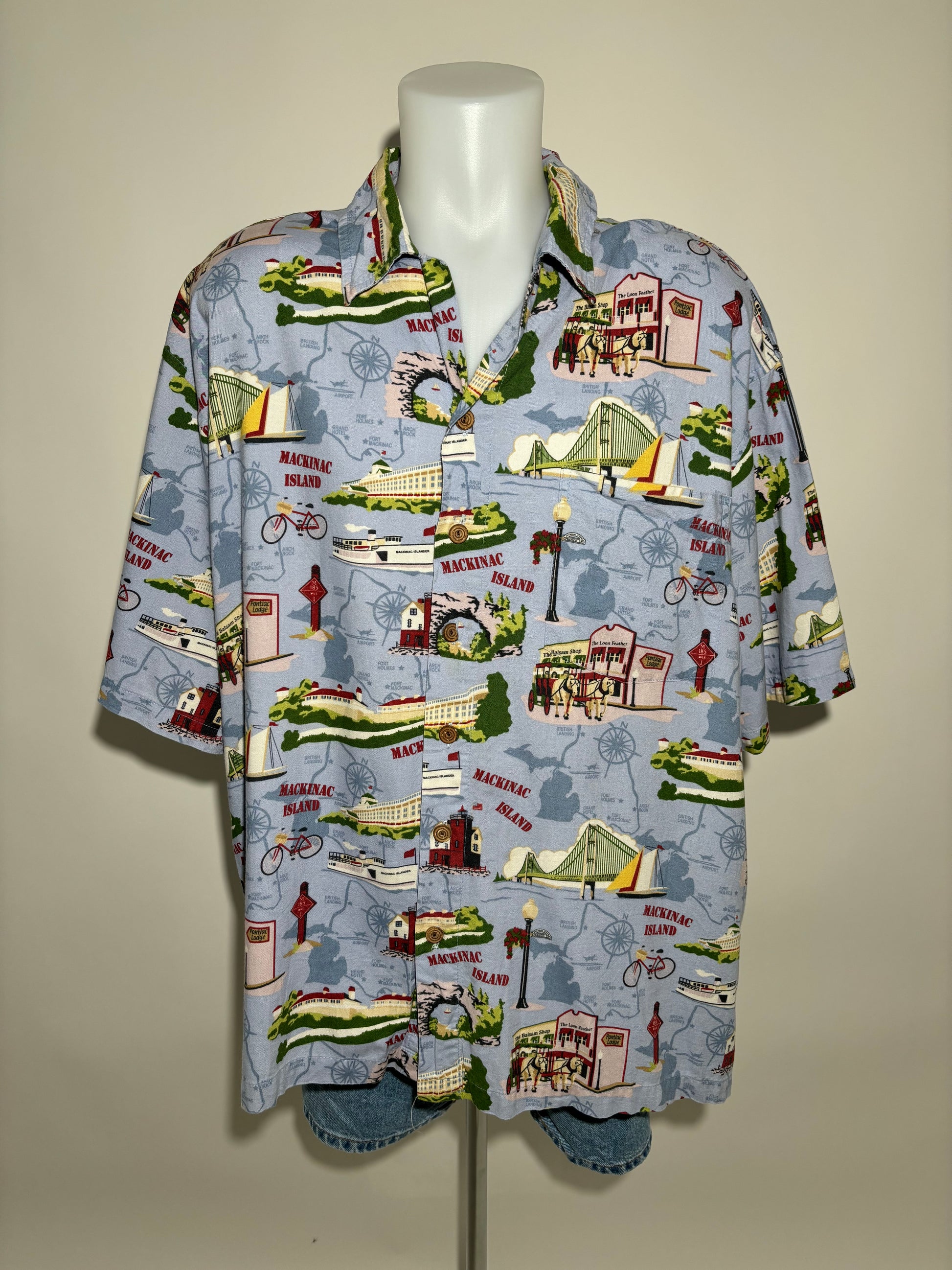 Makinac Island Escape 90s Hawaiian Košulja HELM:VNTG