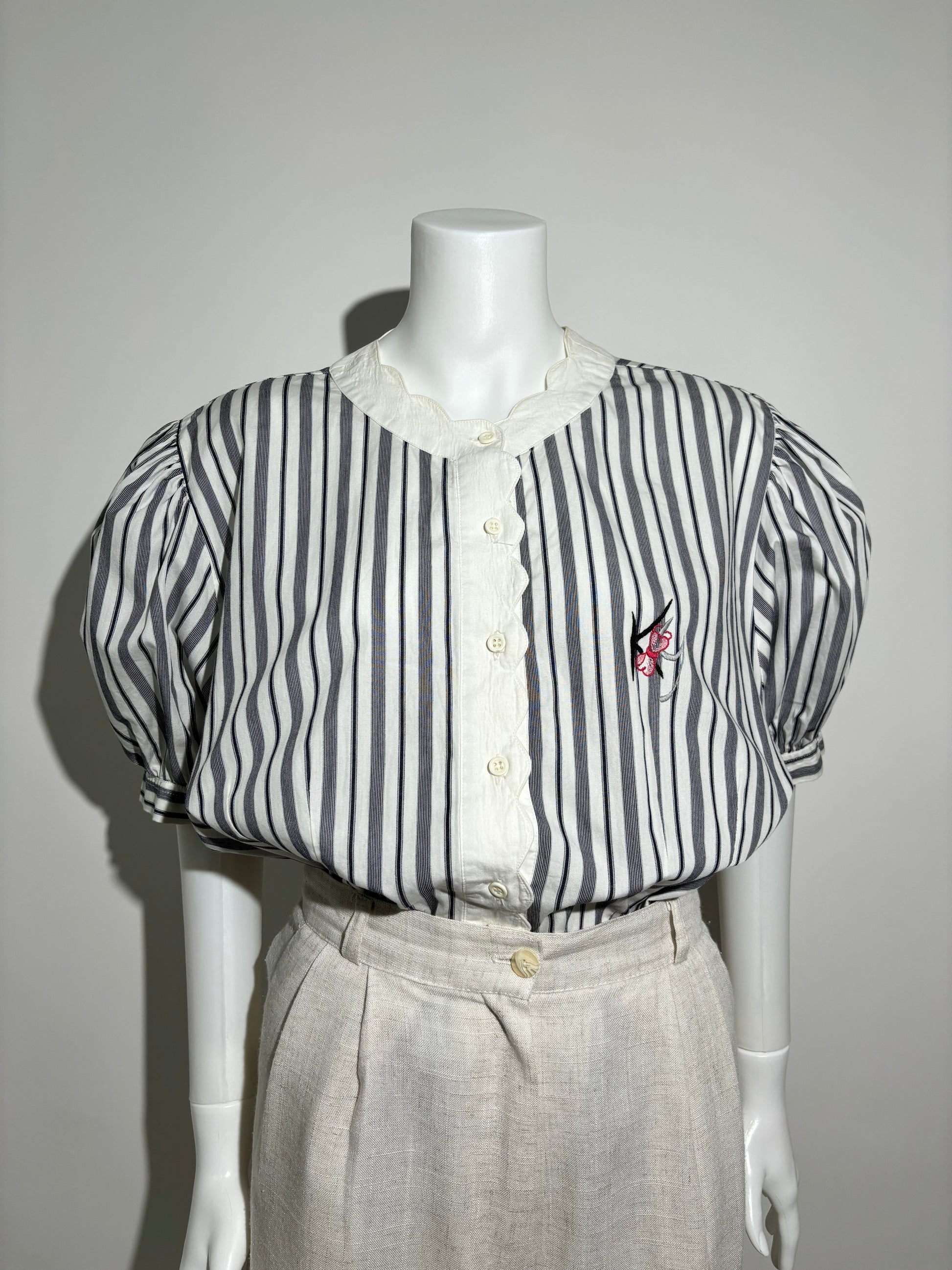 Striped Elegance 80s Bluza HELM:VNTG