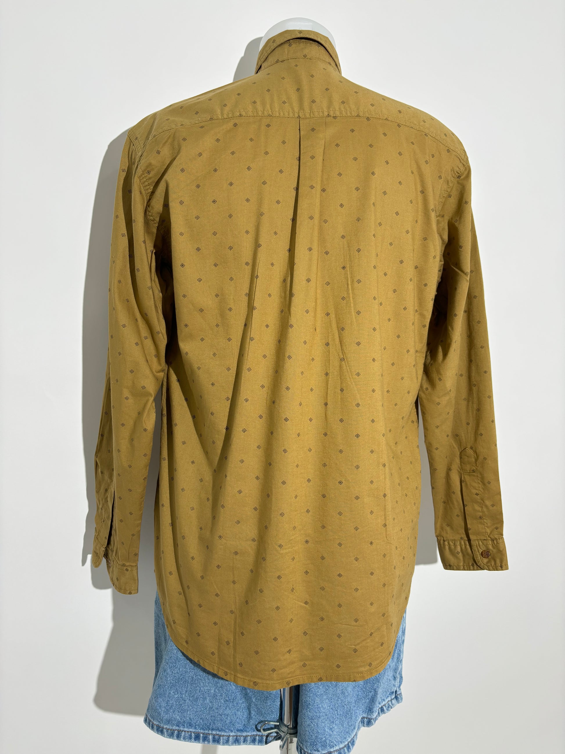 Sandy Breeze 80s Safari Košulja HELM:VNTG