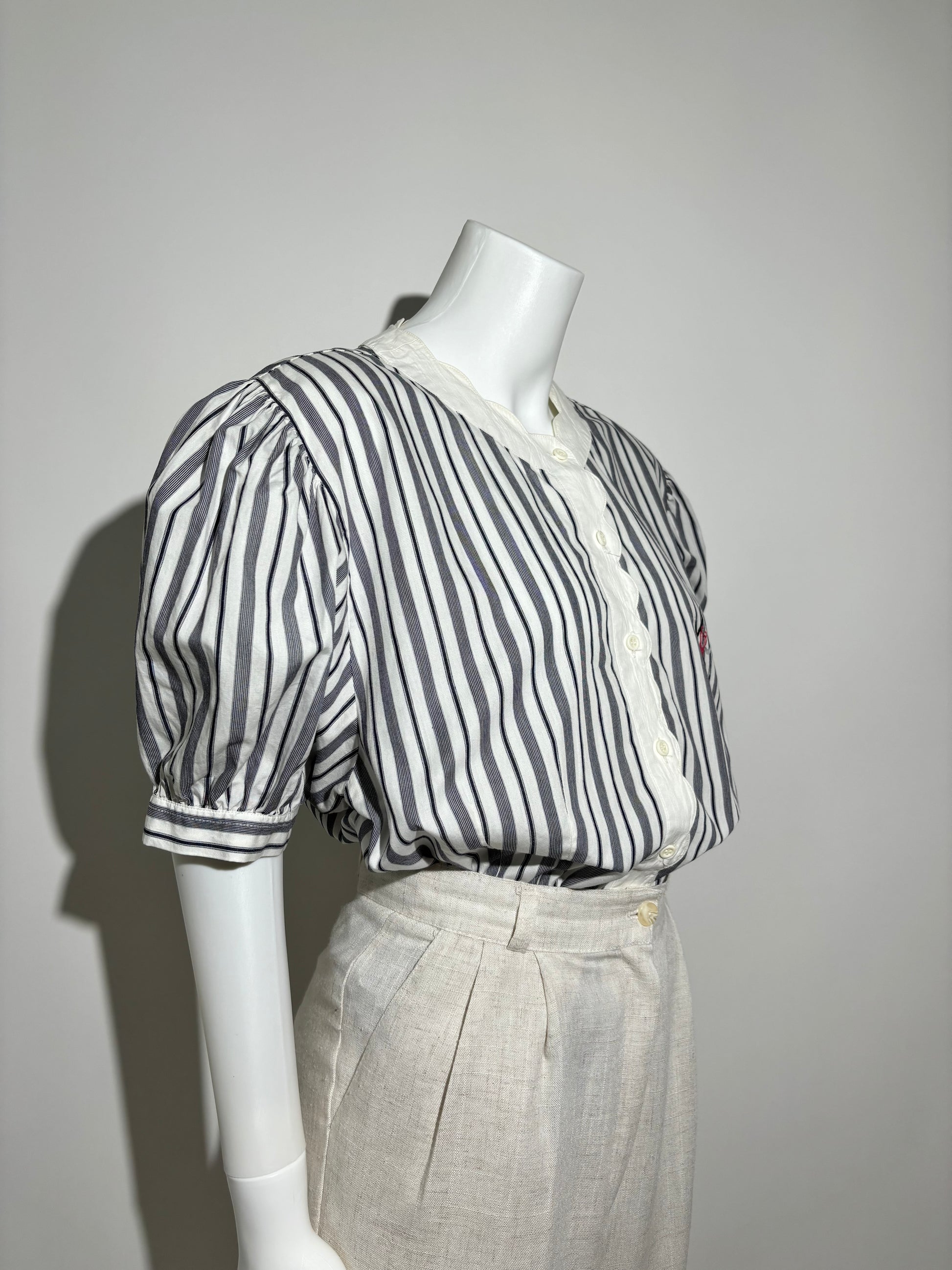 Striped Elegance 80s Bluza HELM:VNTG