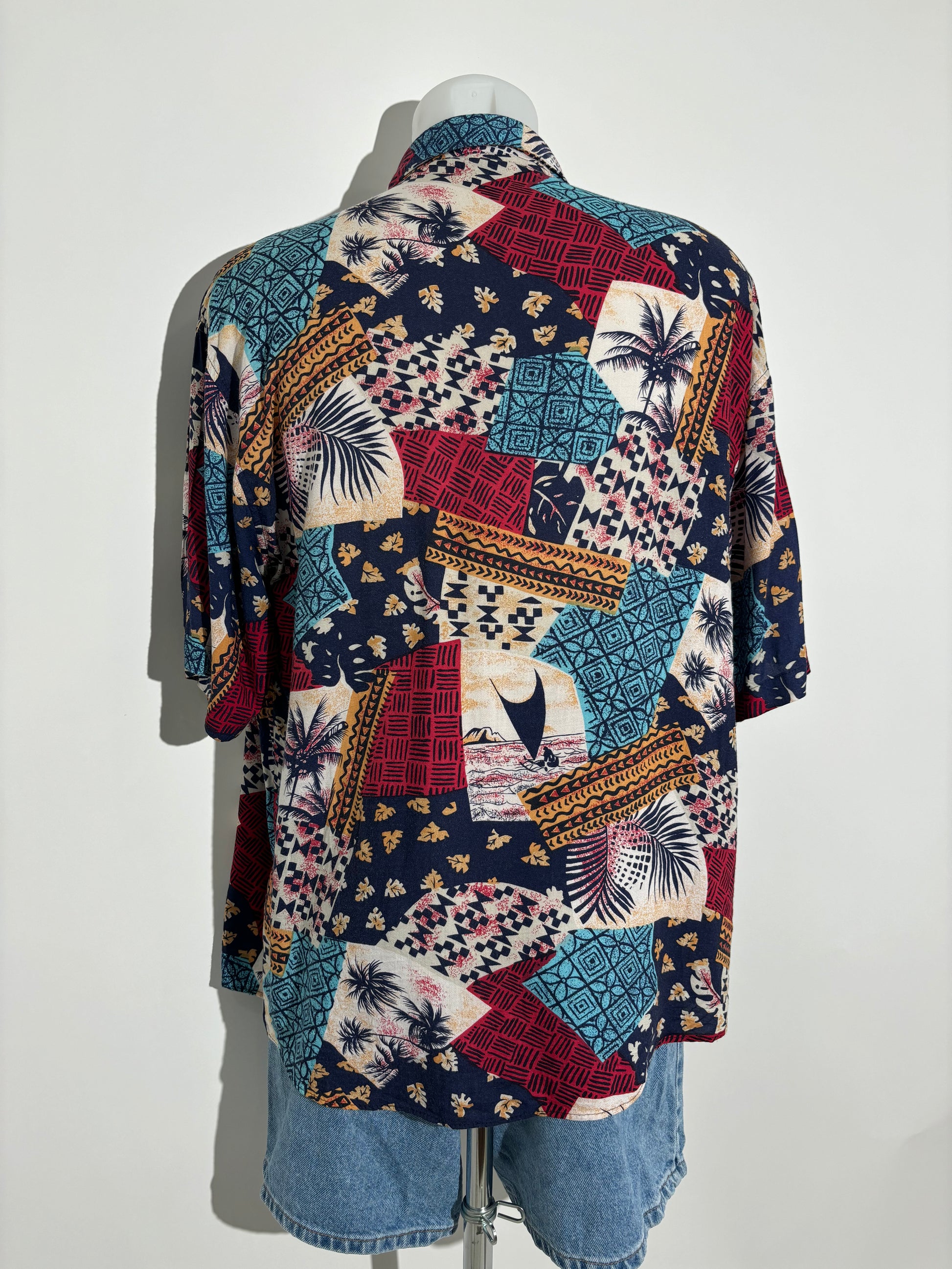 Tropical Patchwork 90s Hawaiian Košulja HELM:VNTG