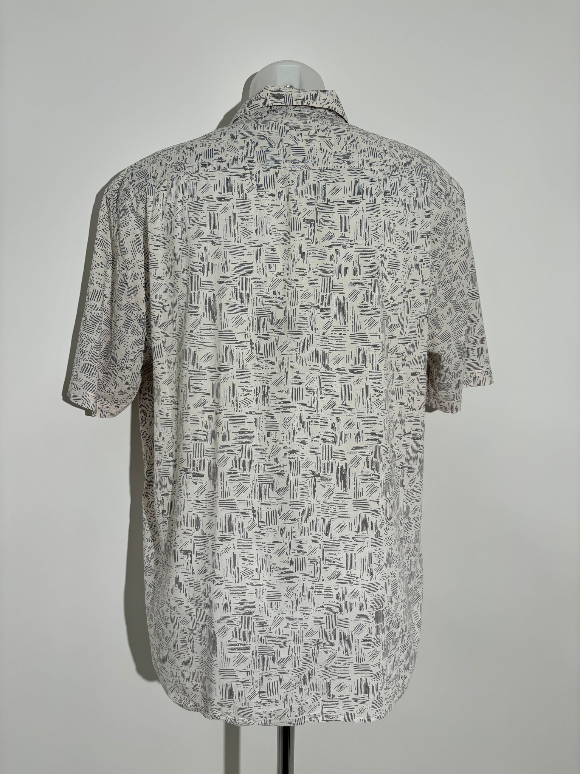 Navy and White Abstract 90s Košulja HELM:VNTG