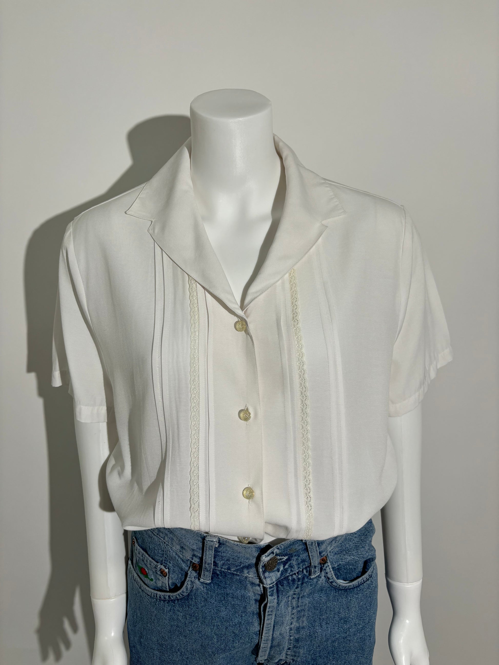 Ivory Lace 90s Delicate Košulja HELM:VNTG