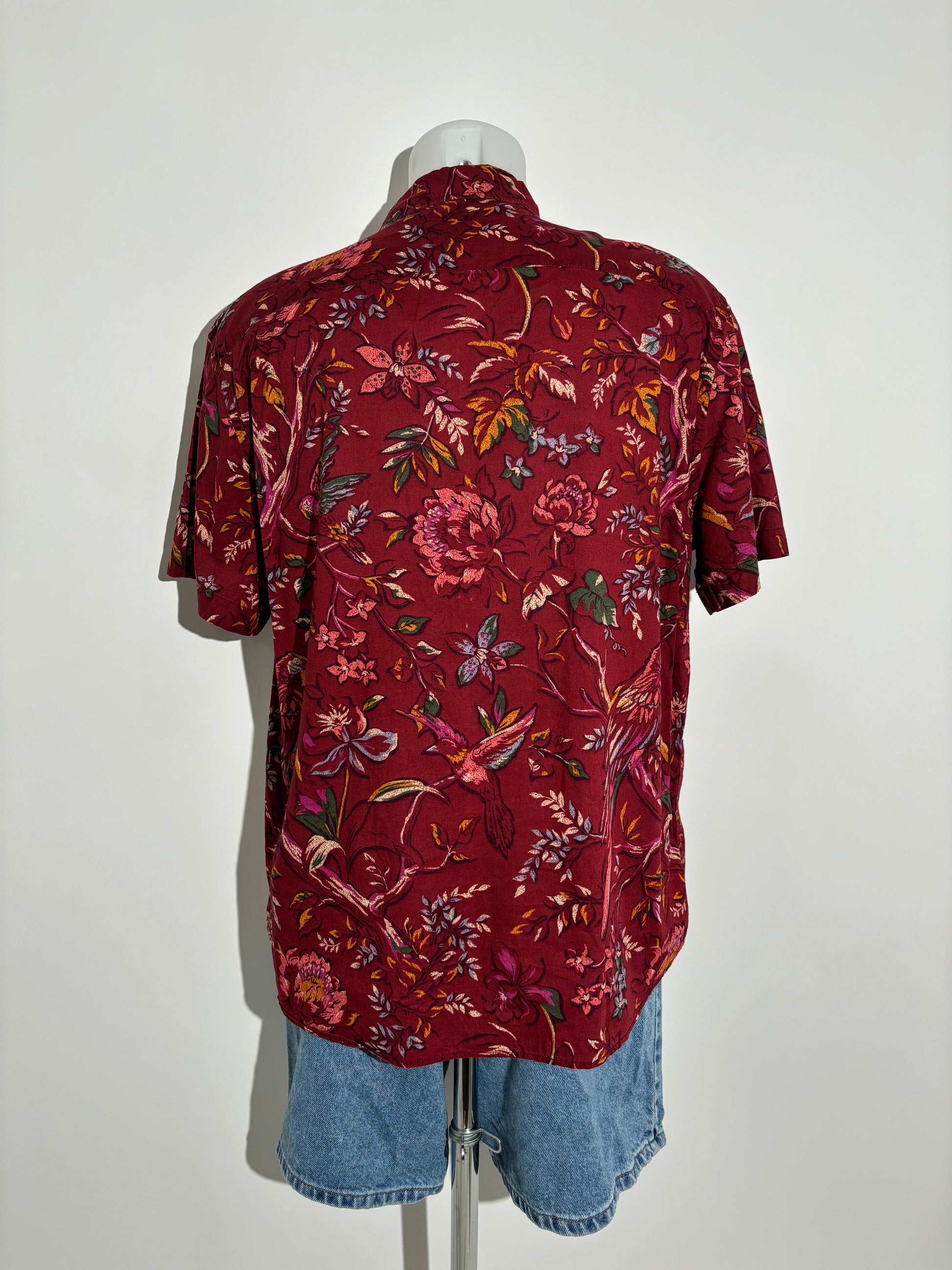 American Eagle Rustic Flora Hawaiian Košulja HELM:VNTG