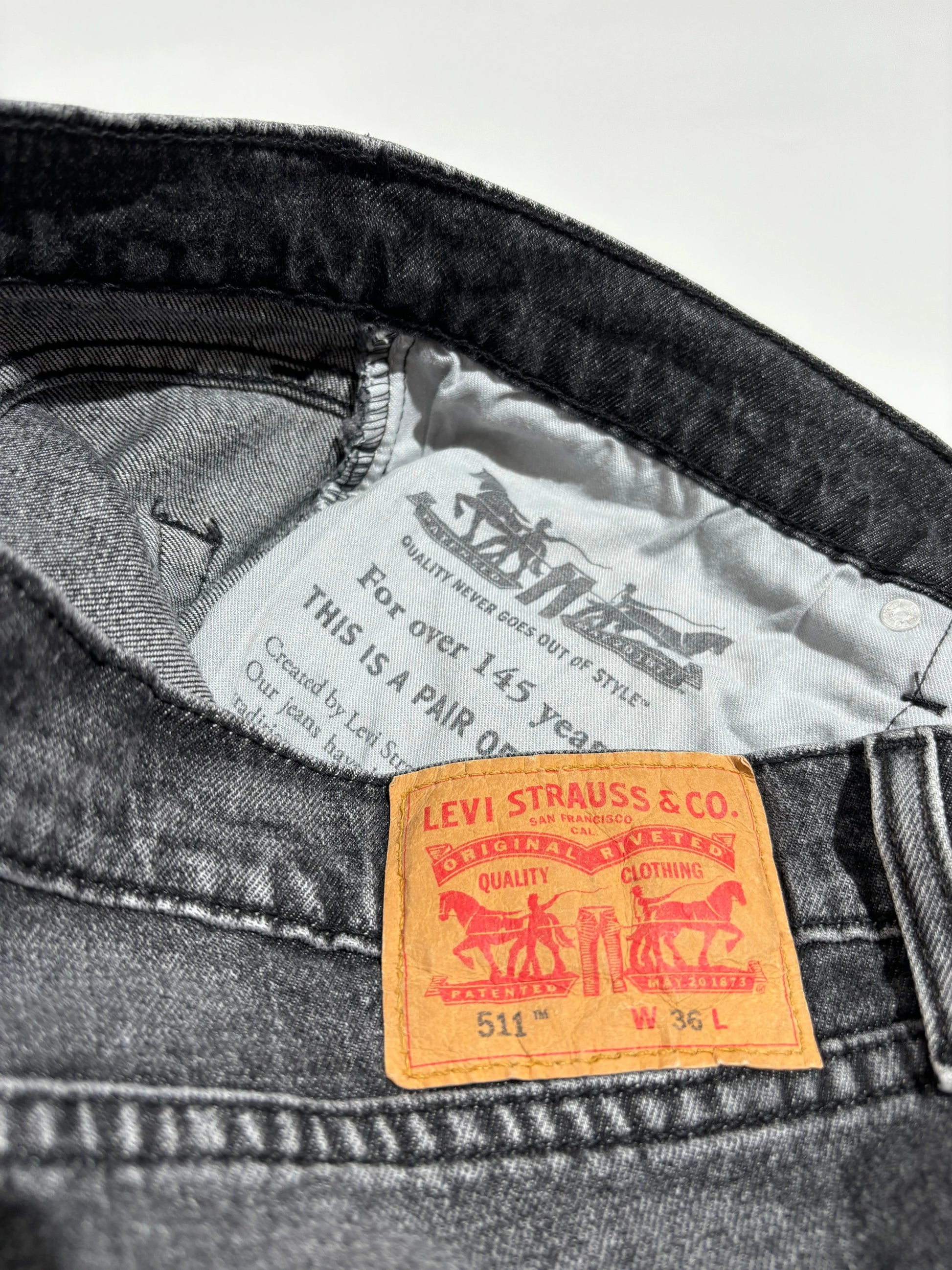Levi's Black Steed Classic Bermude HELM:VNTG