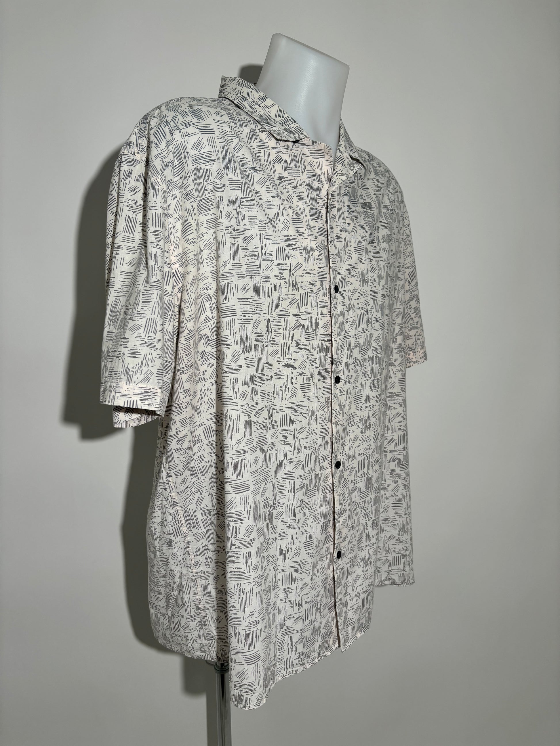 Navy and White Abstract 90s Košulja HELM:VNTG