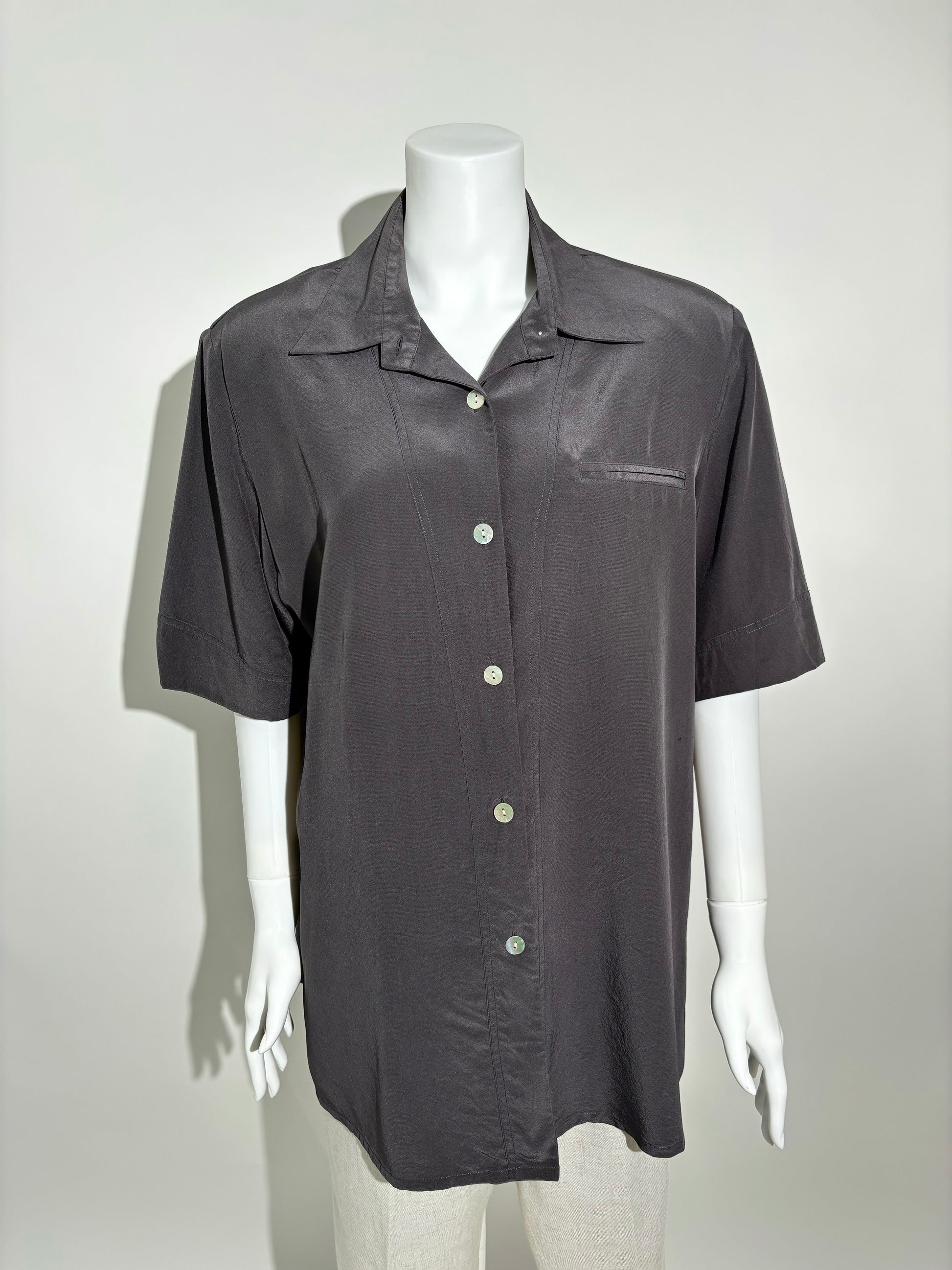 Charcoal Elegance 80s Košulja HELM:VNTG