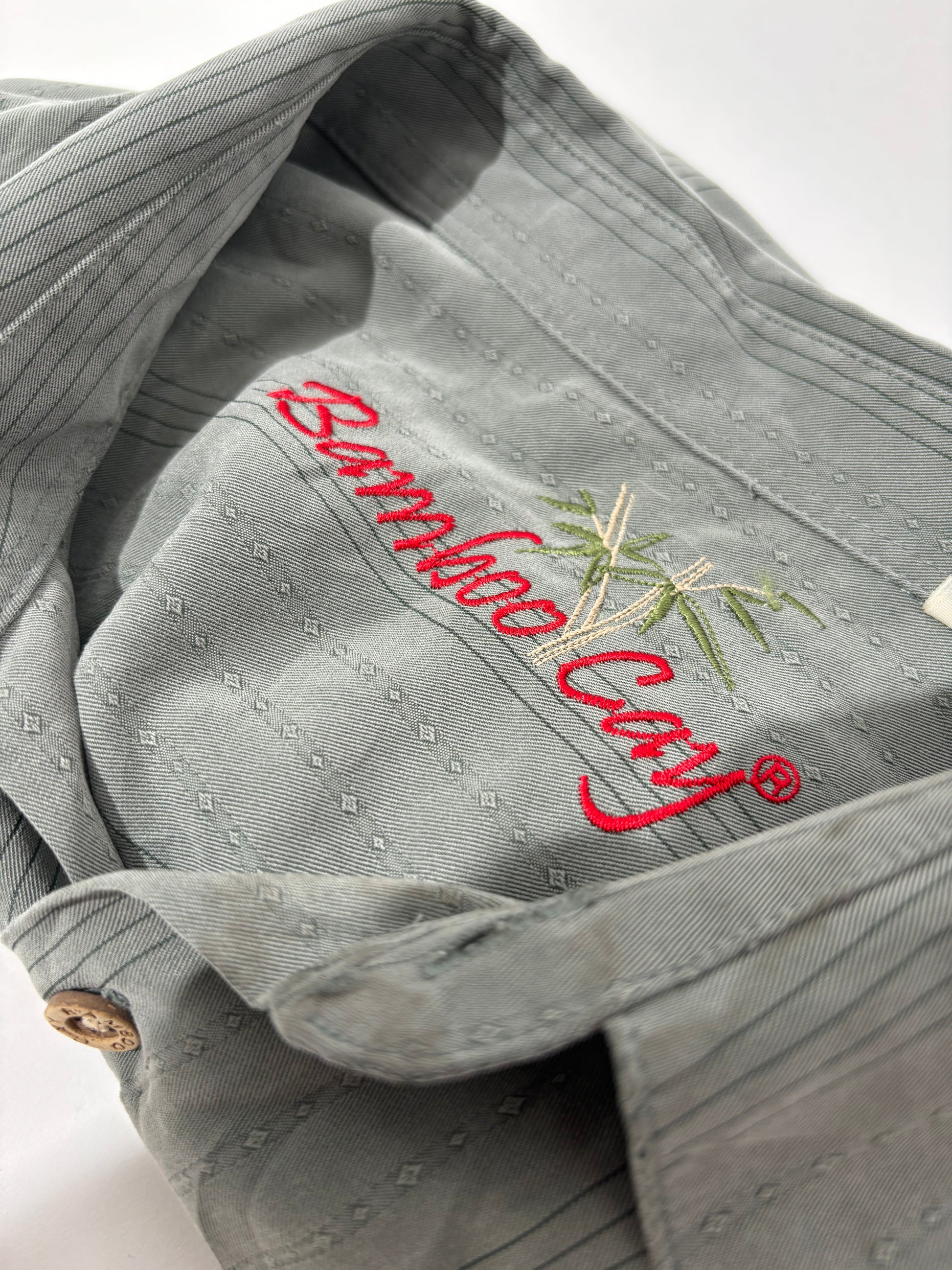 Green Tropical Embroidery 90s Hawaiian Košulja HELM:VNTG